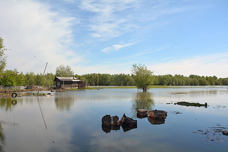 Вода уходит с затопленных участков в Новосибирской области